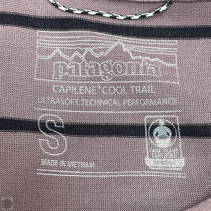 Athletic Top Long Sleeve Collar By Patagonia In Purple, Size: S