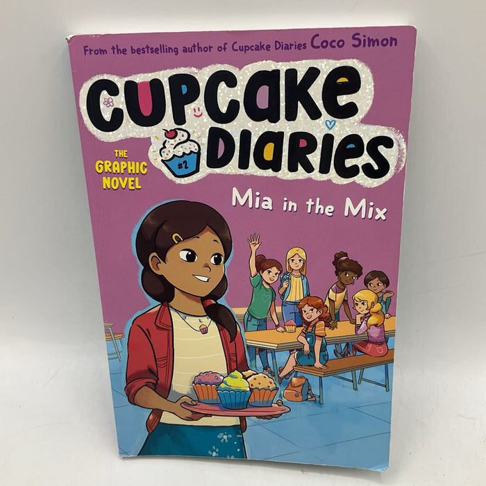Cupcake Diaries: Mia In The Mix (paperback)