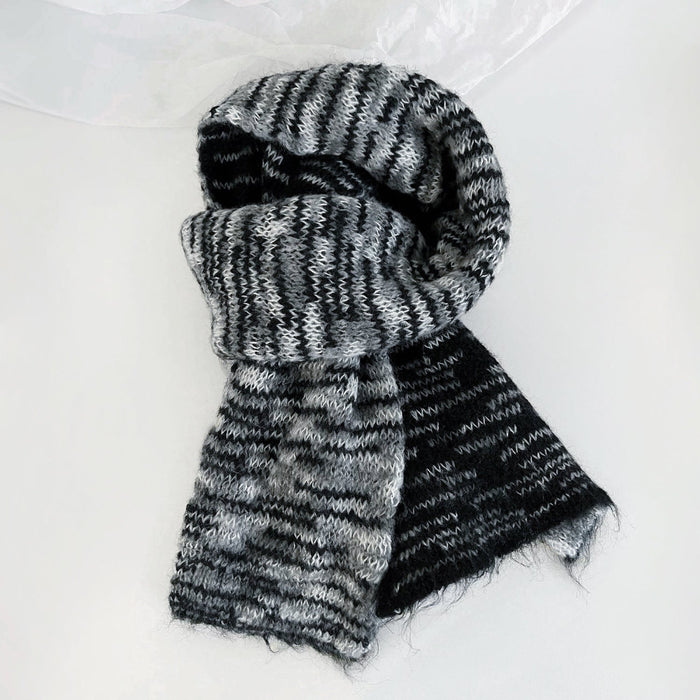 Close-up of Dual-Sided Aurora Texture Soft Scarf in gray and black, ideal for everyday styling and weekend outings.