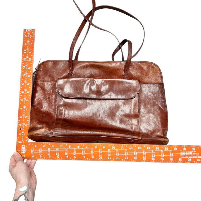 Handbag Leather By Hobo Intl, Size: Large