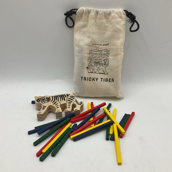 Kikkerland Tricky Tiger Wooden Game