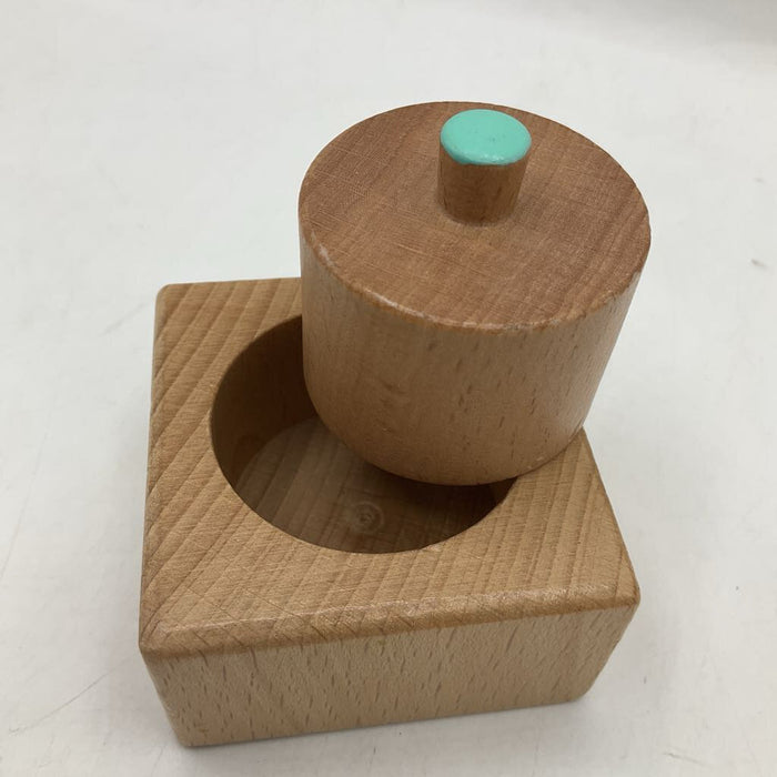 Lovevery Pincer Puzzle
