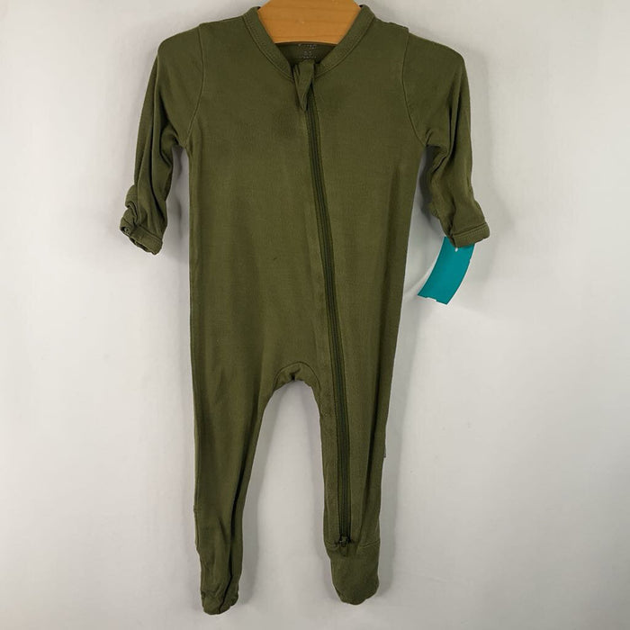 Size 0-3m: Kyte Baby Green 1pc Footy PJs