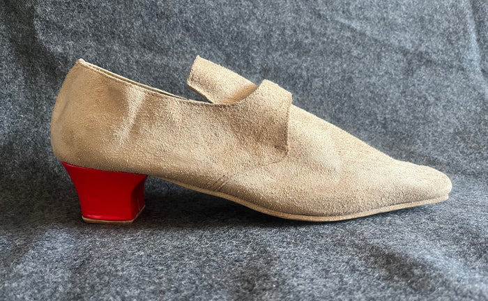 Shoe late 17th and early 18th century