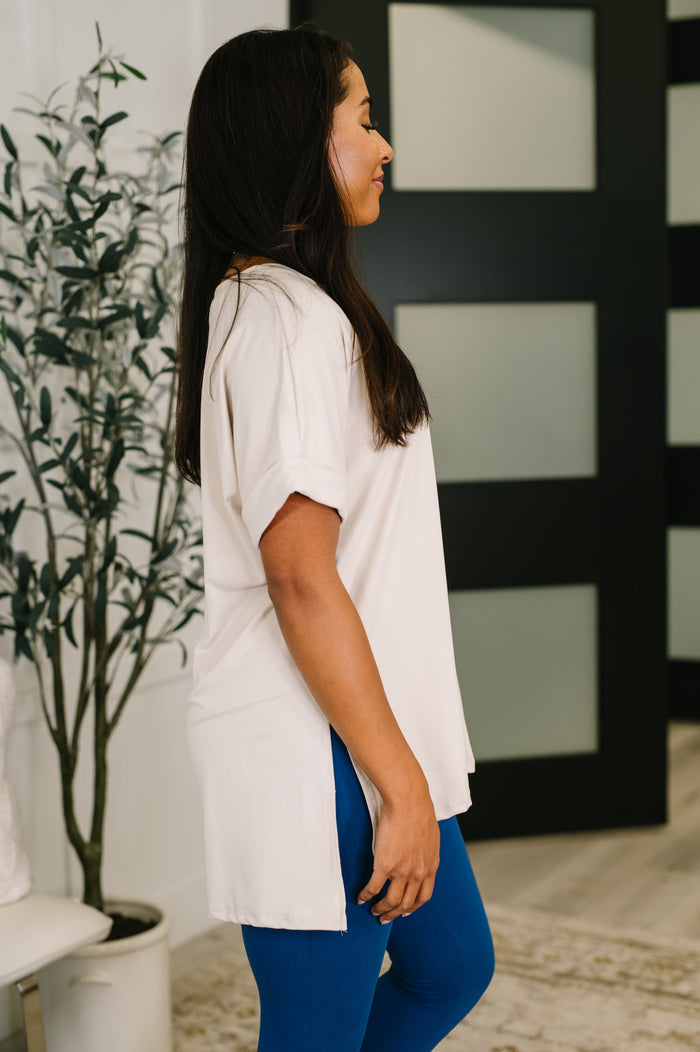 Basic Layering Relaxed V-Neck Tee T-Shirt Ave Shops- Tilden Co.