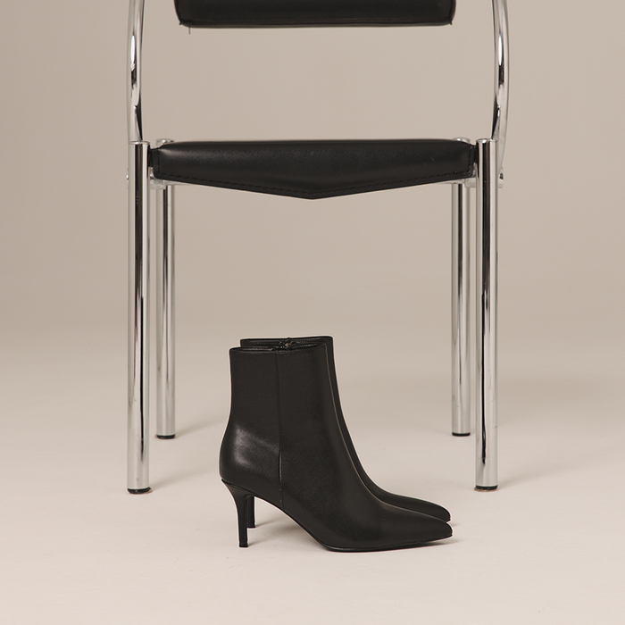 Beth Ankle Boots - Black