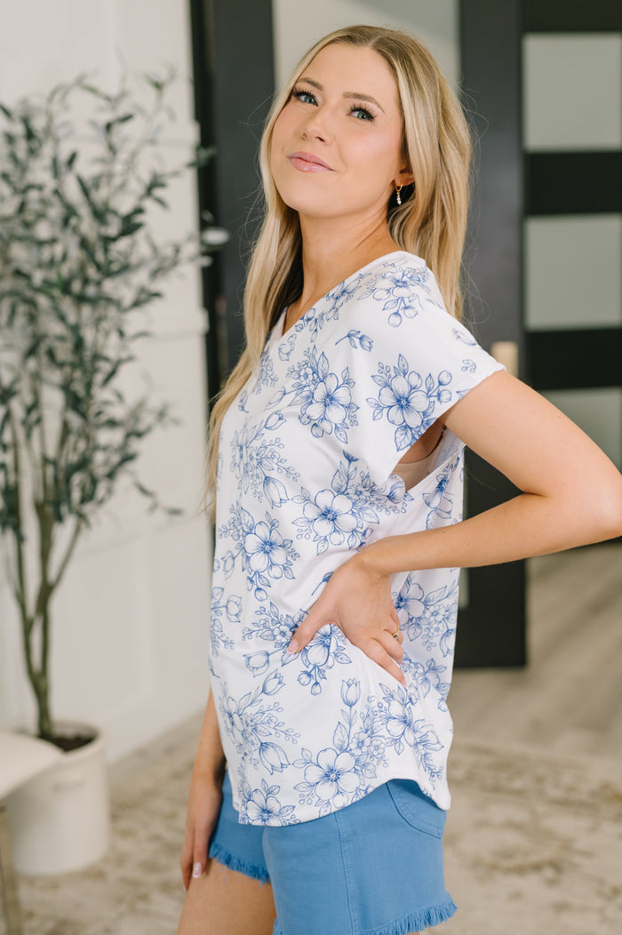 Down Right Delicate V-Neck Floral Top Womens Ave Shops- Tilden Co.