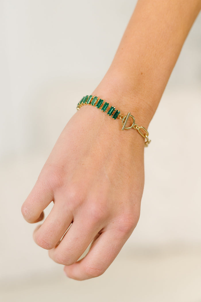 Esmeralda Toggle Bracelet in Green Bracelet Ave Shops- Tilden Co.