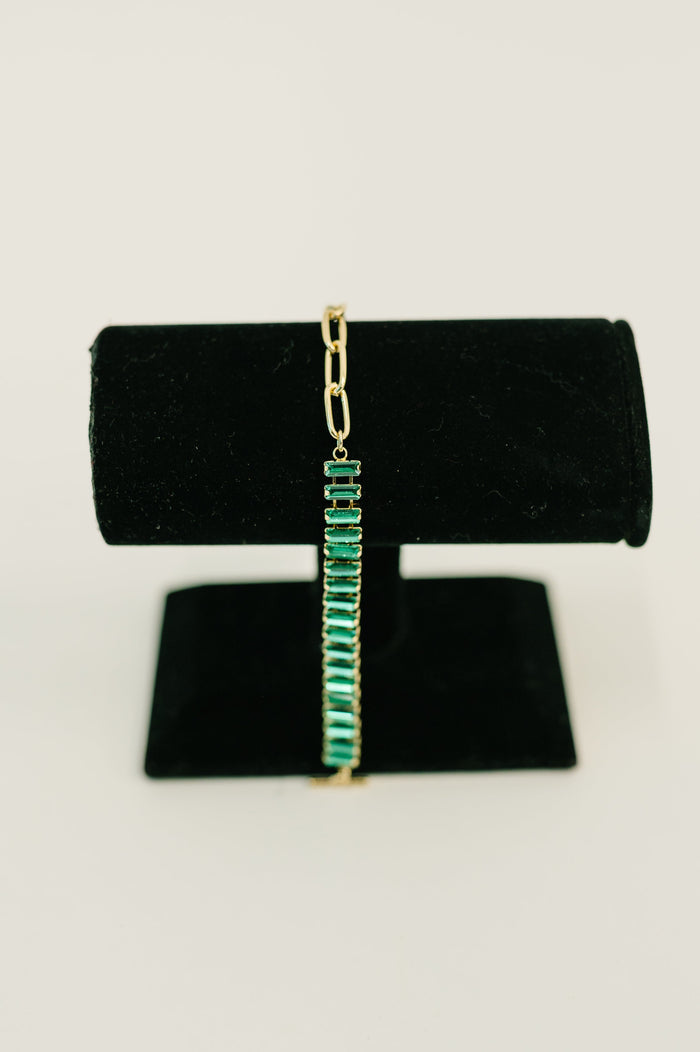 Esmeralda Toggle Bracelet in Green Bracelet Ave Shops- Tilden Co.
