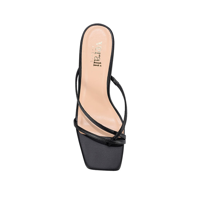Este Strappy Mules - Black