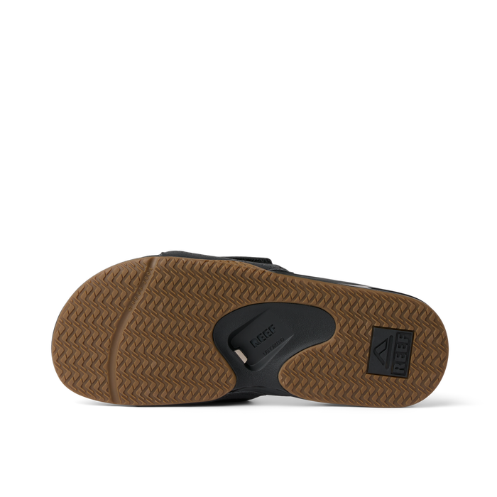 Fanning Slide - Black/Silver - Underside View