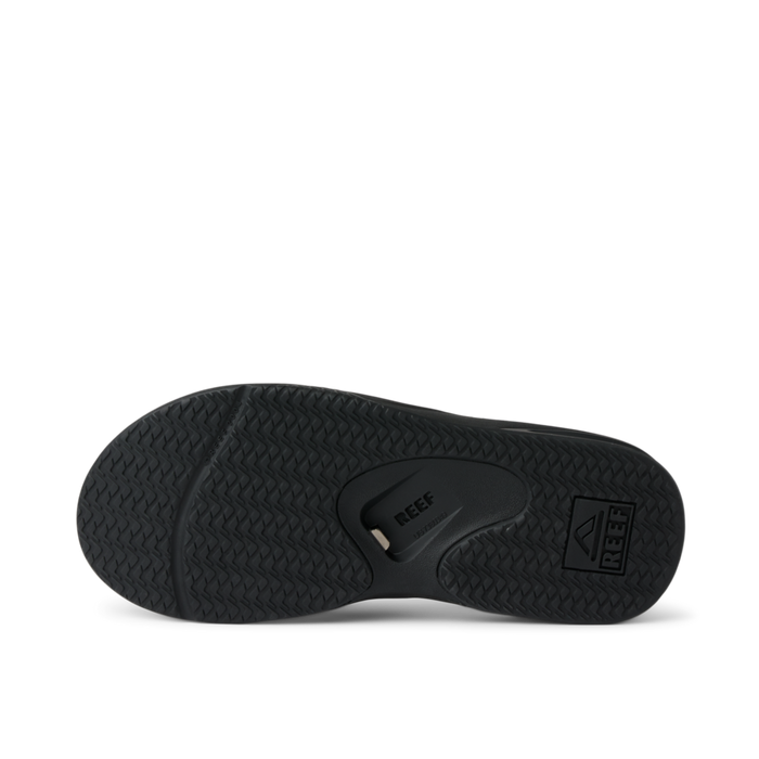 Fanning - All Black - Underside View