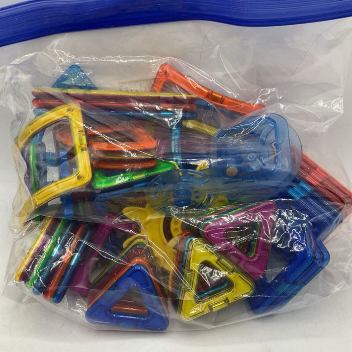 Gallon Bag Of Assorted Magnatiles