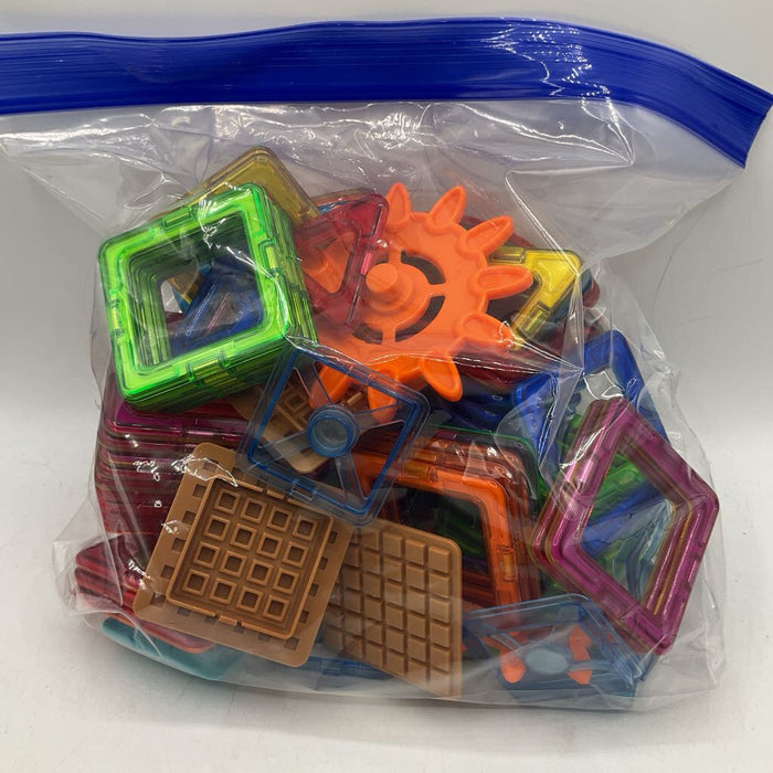Gallon Bag Of Assorted Magnatiles