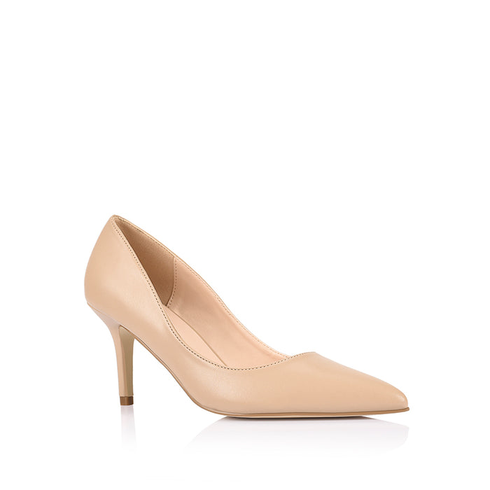 Beige heel with pointed toe shape