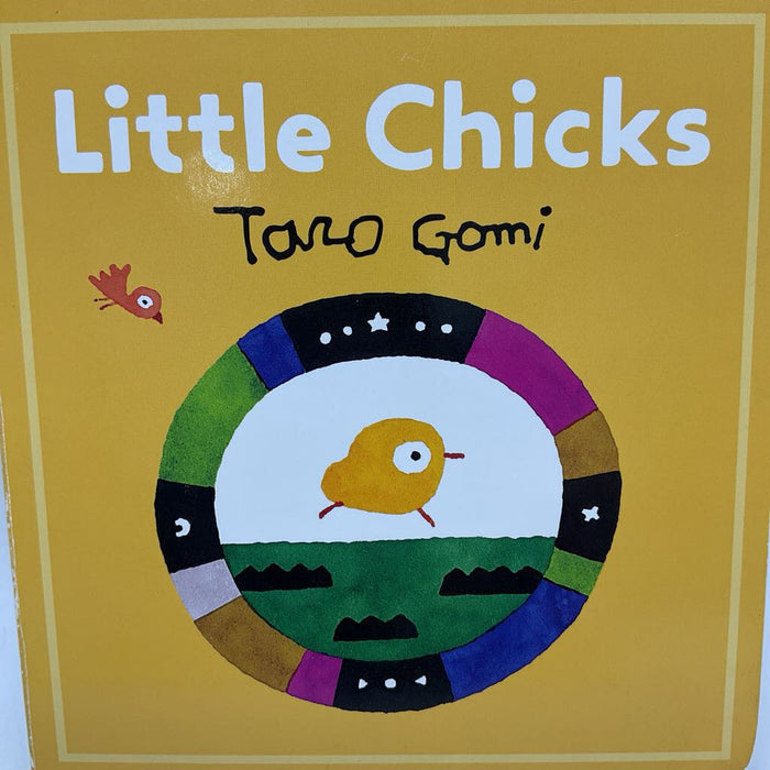 Little Chicks (boardbook)