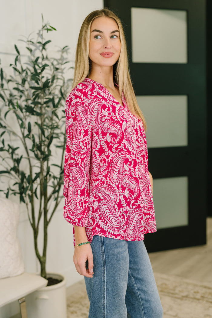 Lizzy Top in Pink Paisley Womens Ave Shops- Tilden Co.