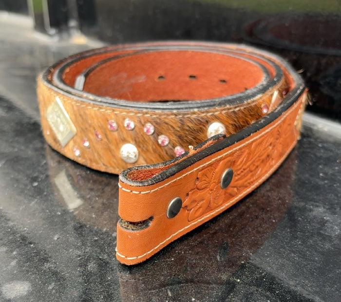 Montana Silversmith Cowhide And Gemstone Belt