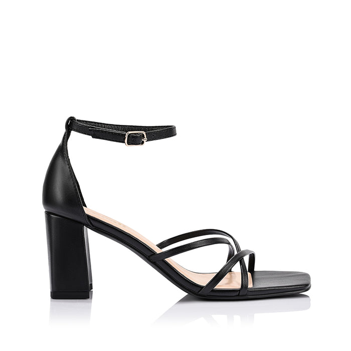 Nelly Block Heel Sandals - Black