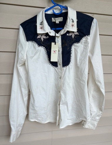 -New With Tags- Idyllwind By Miranda Lambert Blue & White Floral Pearl Snap
