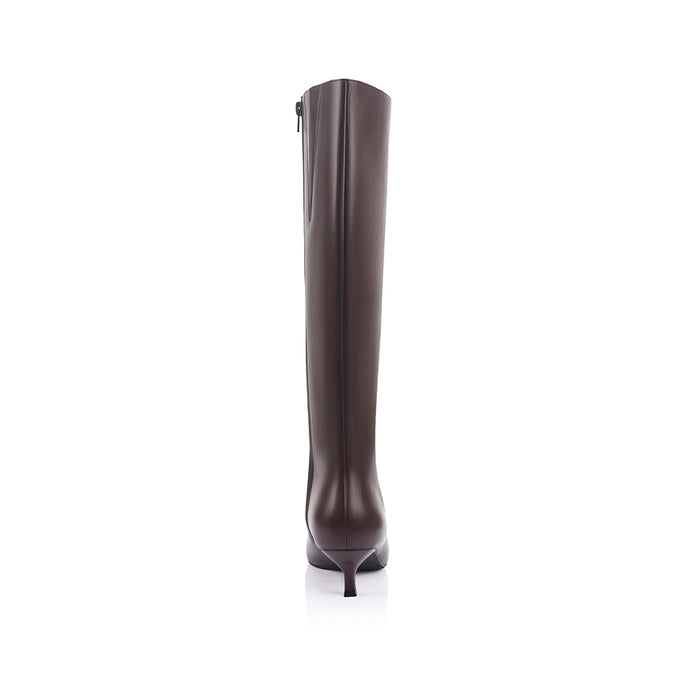 Brown high knee smooth boot with a kitten heel and zip closure