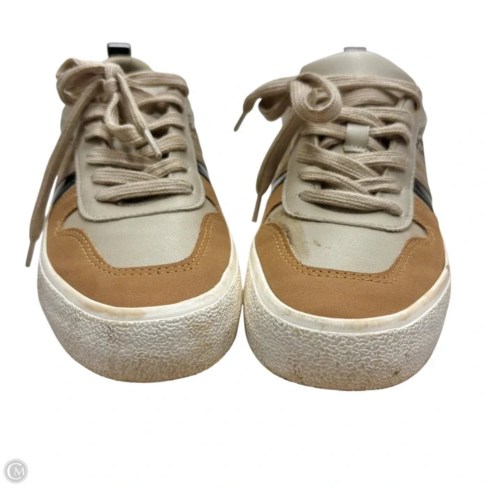 Shoes Sneakers By Drivein In Tan, Size: 7