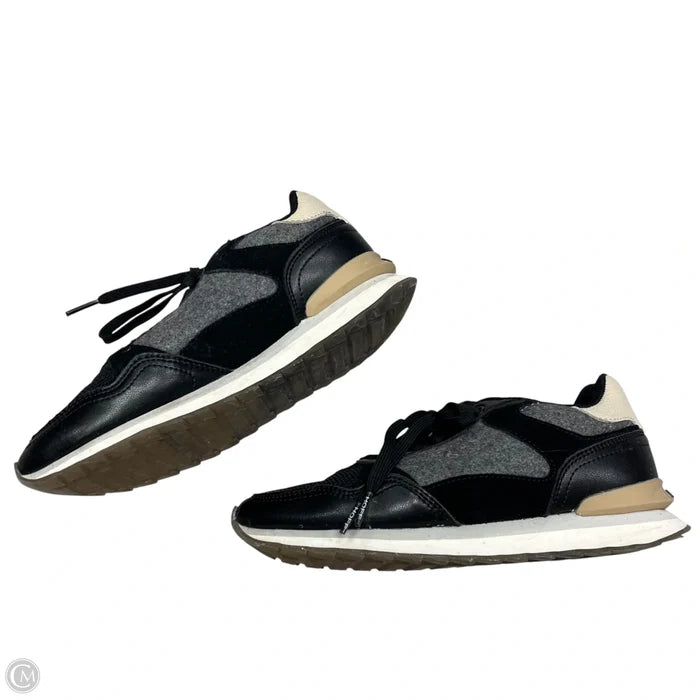 Shoes Sneakers By Hoff In Black, Size: 6.5