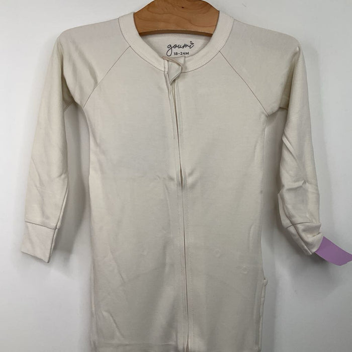 Size 18-24m: Goumi Beige Footed Long Sleeve PJS NEW