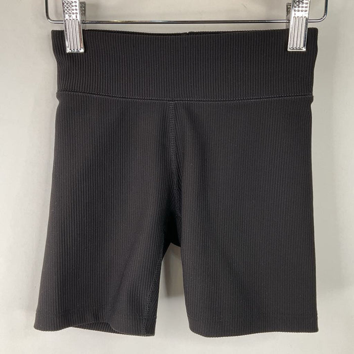 Size 6-7: Gap Black Ribbed Cartwheel Shorts