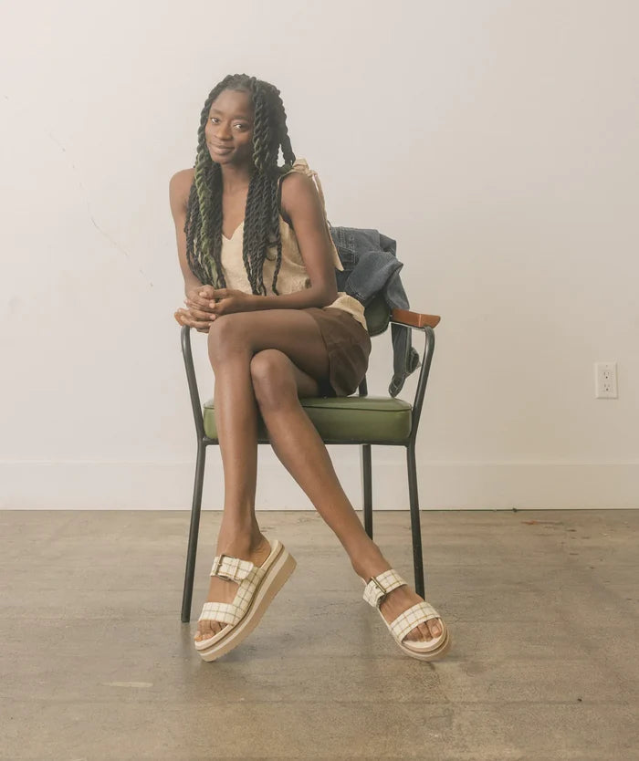 The Teresa Beige | Platform Sandal Sandal Oasis Society- Tilden Co.