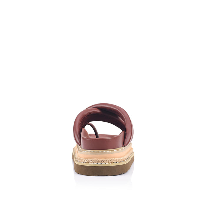 Women's platform sandal with crossover straps and toe ring in berry