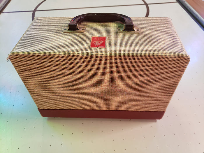 Vivid Tridar Projector in case, Model #225 (untested)