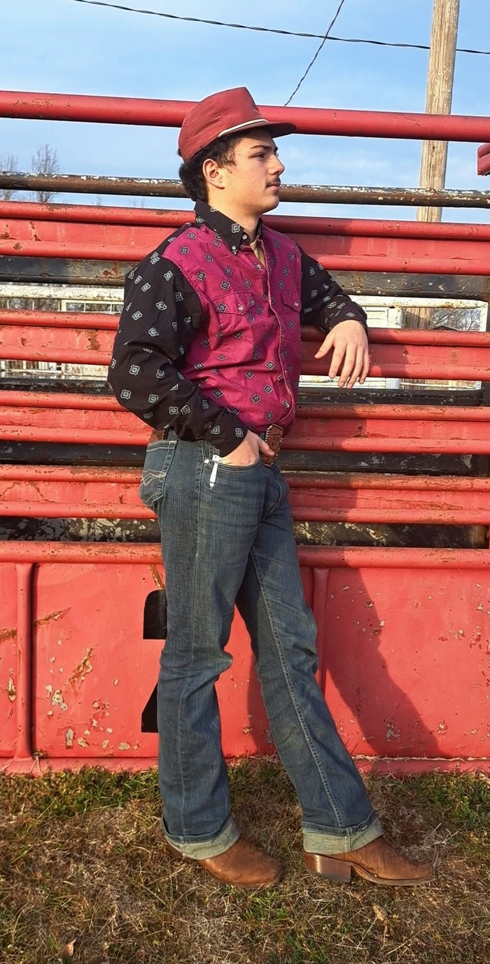 Wrangler 80's Men's Magenta And Black Block Color