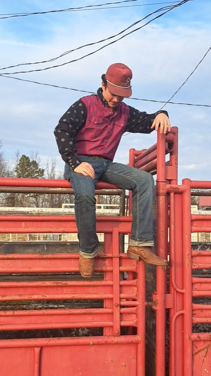 Wrangler 80's Men's Magenta And Black Block Color
