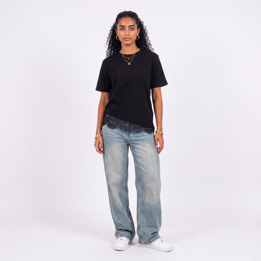 Yonyo Lace Tee