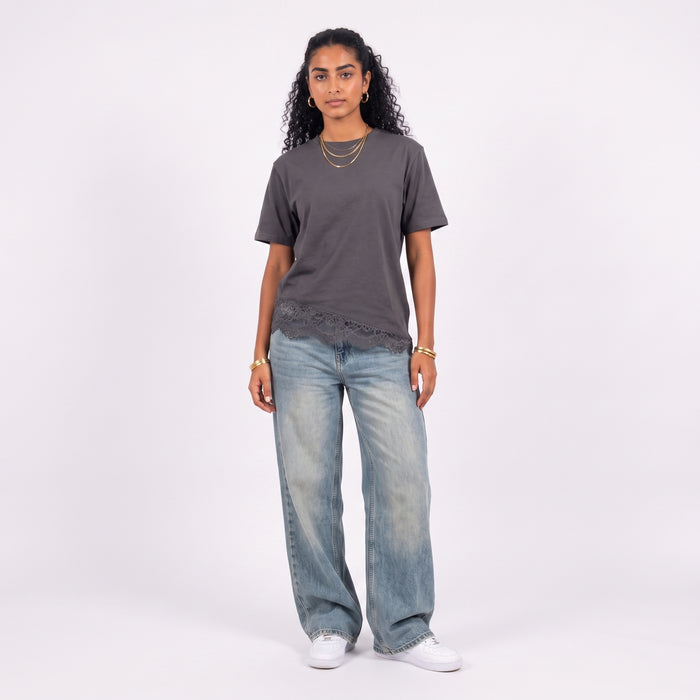 Yonyo Lace Tee