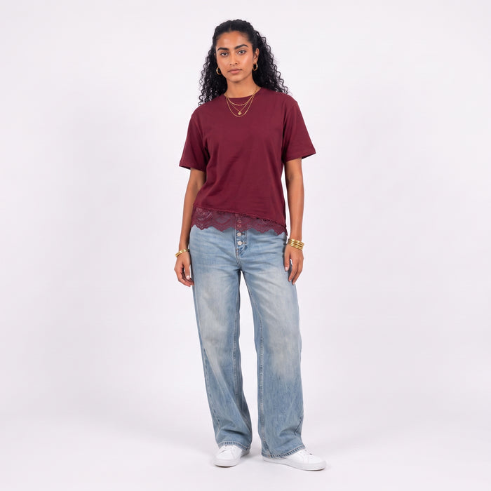Yonyo Lace Tee