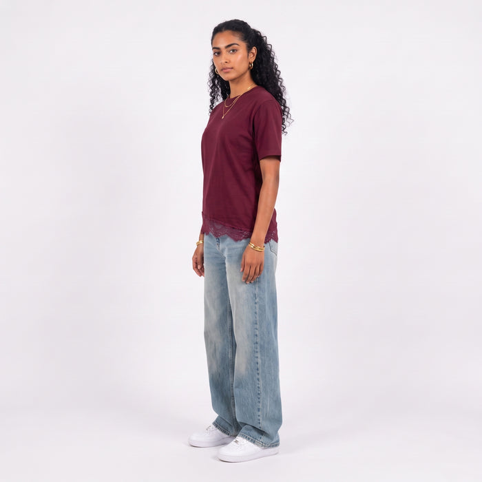 Yonyo Lace Tee